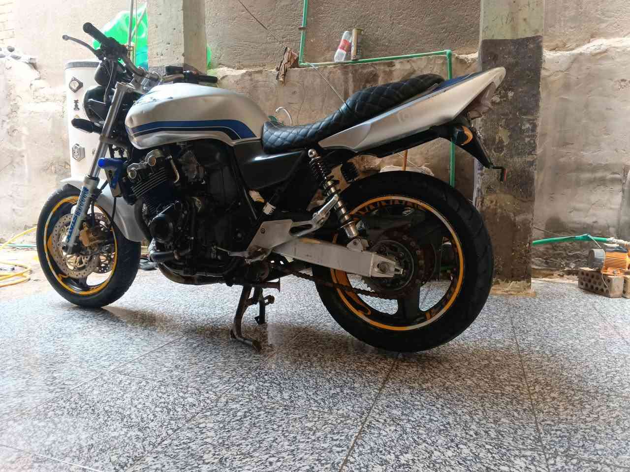 قره تفاصيل قبل لا تراسل 👉 
سيبي جيل ثاني كفاله عامه كل نقص ما بيه ارواق سكنر 👉 مكاني الديوانيه 👉 سعر خاص غير هذ الحجي معندي


**إذا كنت صاحب هذا الإعلان وتريد حذفه لأي سبب، رجاءا أرسل رسالة إلى الدعم الفني**