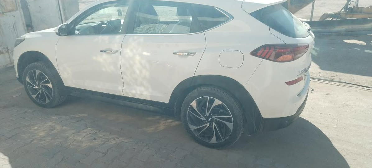 توسان خليجي
موديل 19
ماشية 140 الف كم
مكانها النجف
رقم اربيل 
الاستفسار الاتصال 

0782 474 3099
