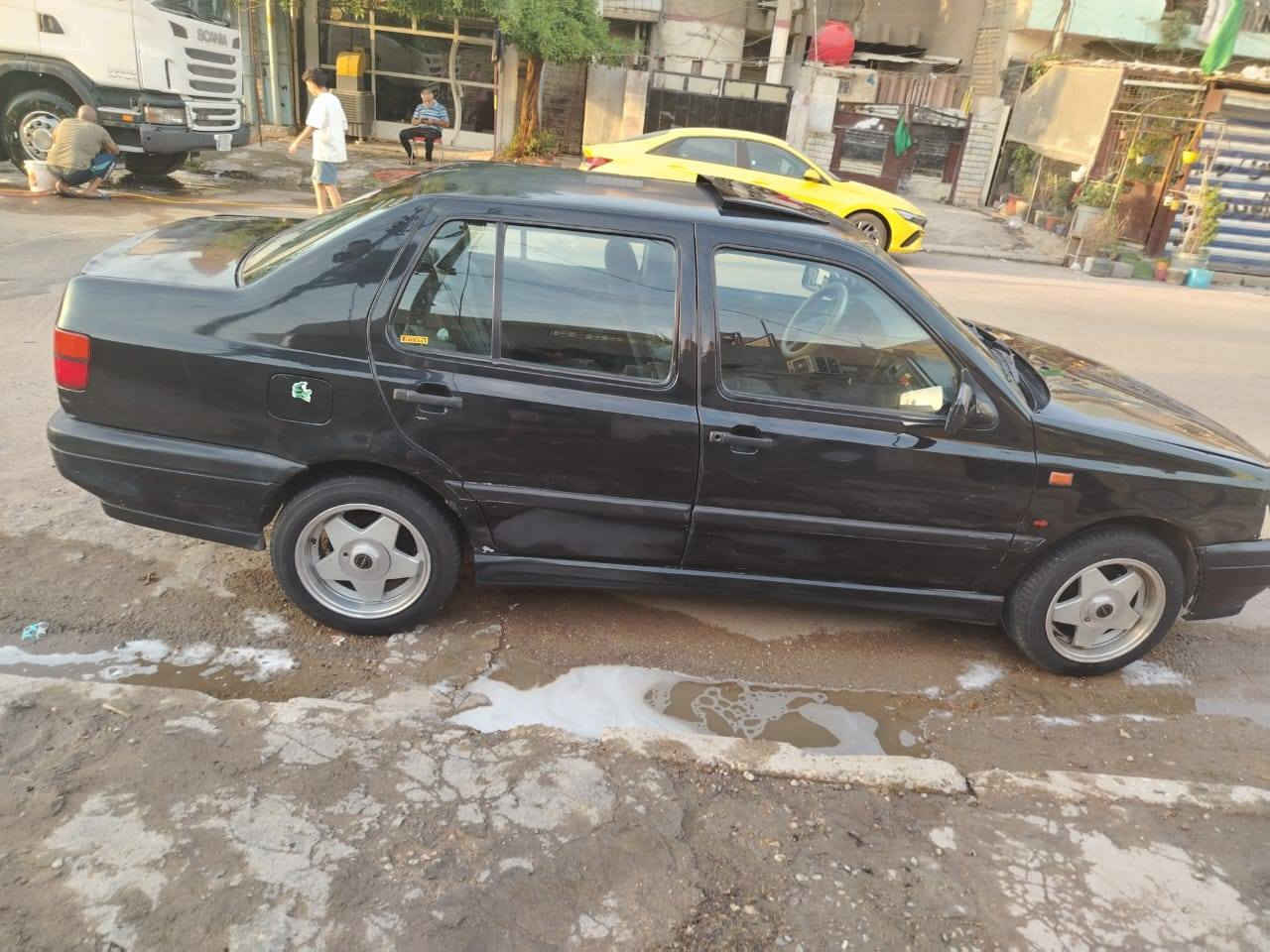 السلام عليكم كولف فنتو للبيع موديل93 مكينه 2000 رقم انكليزي تحويل ثاني يوم مكاني البياع ***********
