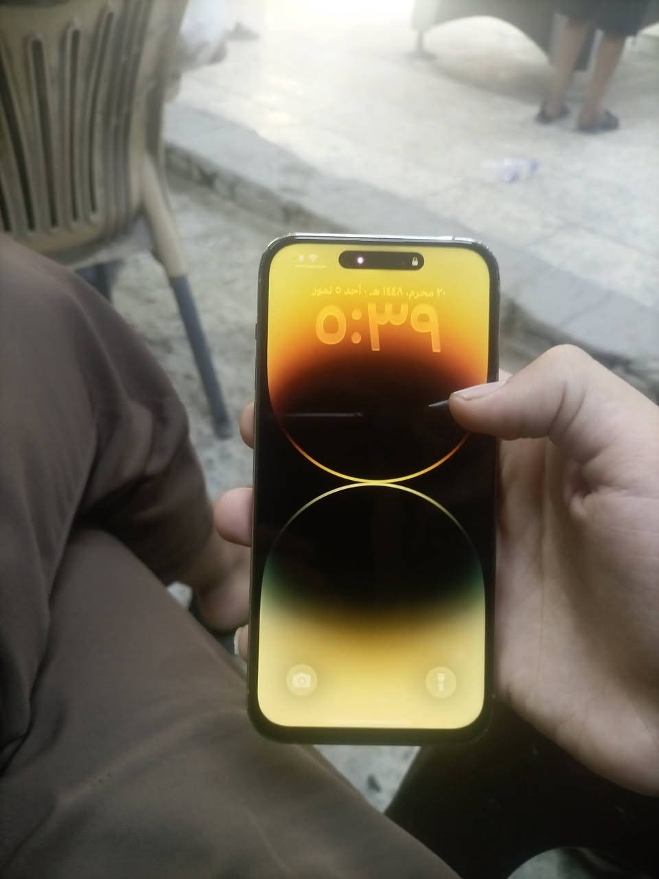 ايفون 14برو ماكس ذاكرته 256 بطاريه 93 مامرفوعه فقط مستبدل شاشه أحسن نوعيه بل سوك فيس ايدي شغال السعر 650وبي مجال قليل التواصل عبر الفيس او***********
