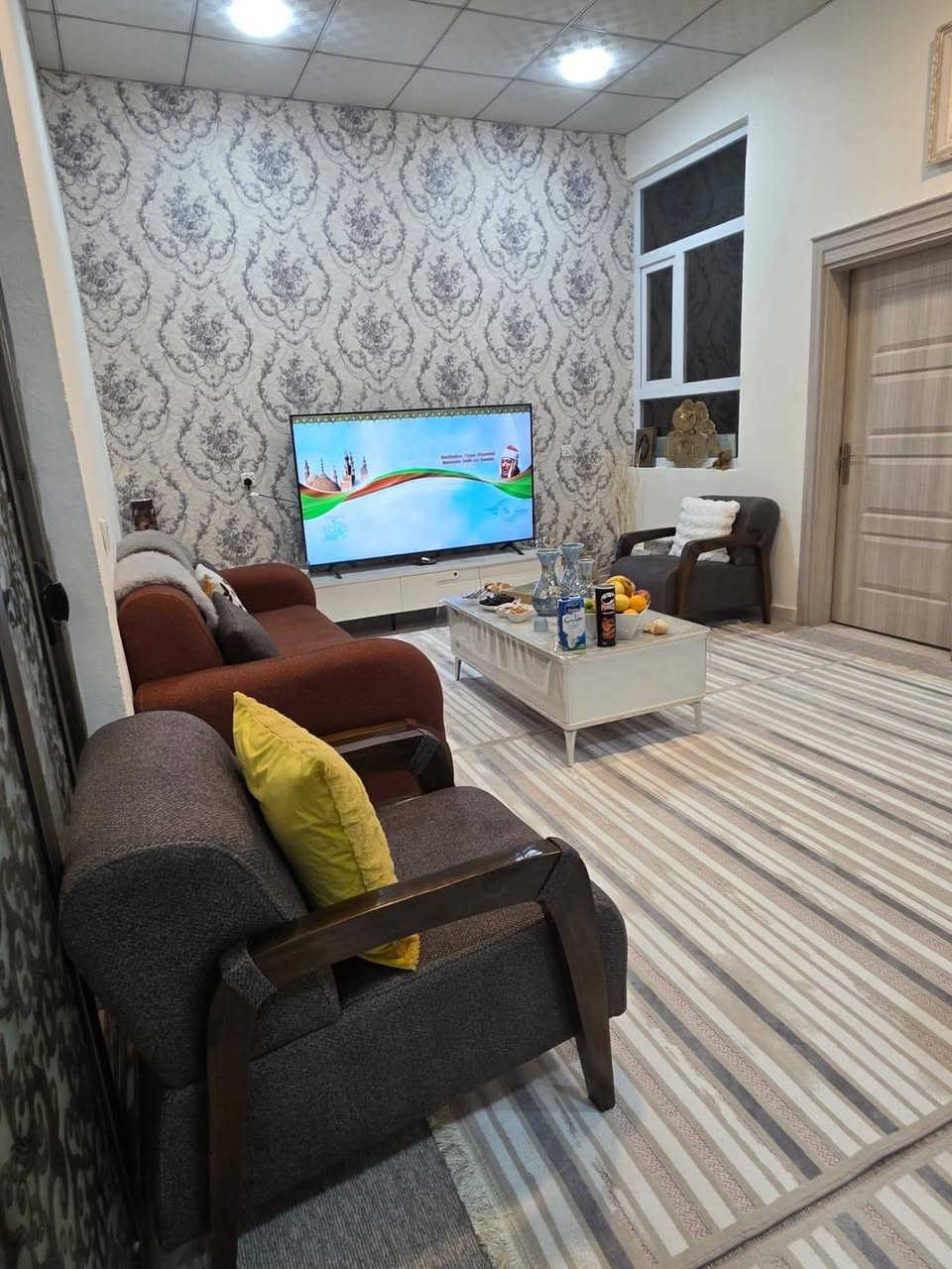 شوقە فرۆشتن هه ولیرتەلارستی  رووبەری90مترکامل خدامات دووژوری نوستن حمام متبخ هوڵ نرخ 5دەفتەرومعاملە    شقە اللبیع فی اربیل تلارستی غرفە نوم2/مطبخ صاله صحیات سعر5دفاتربی مجال *********** واتساپ *********** أربيل, العراق
