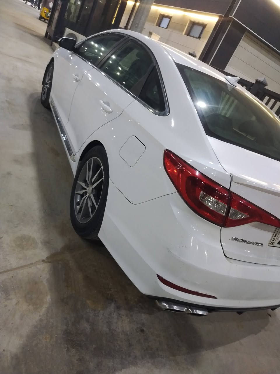 اسلام عليكم سوناته وارد امريكي 2017 حادثه بنيد فقط محرك 2000تيربو مكينه وگير وتبريد خير من الله رقم أربيل وتحويل ثاني يوم بسمنه المكان واسط مركز المدينه رقم ***********السعر 130وبيه مجال
