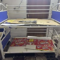 سرير طابقين ١.٥م • عربانة طفل كبير • قفص حديد كبير