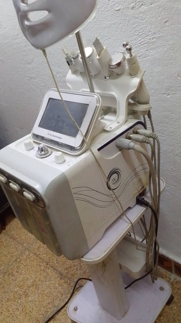 جهاز تنظيف استخدام قليل السعر 200 عنوان كوت الشرقية


**إذا كنت صاحب هذا الإعلان وتريد حذفه لأي سبب، رجاءا أرسل رسالة إلى الدعم الفني**