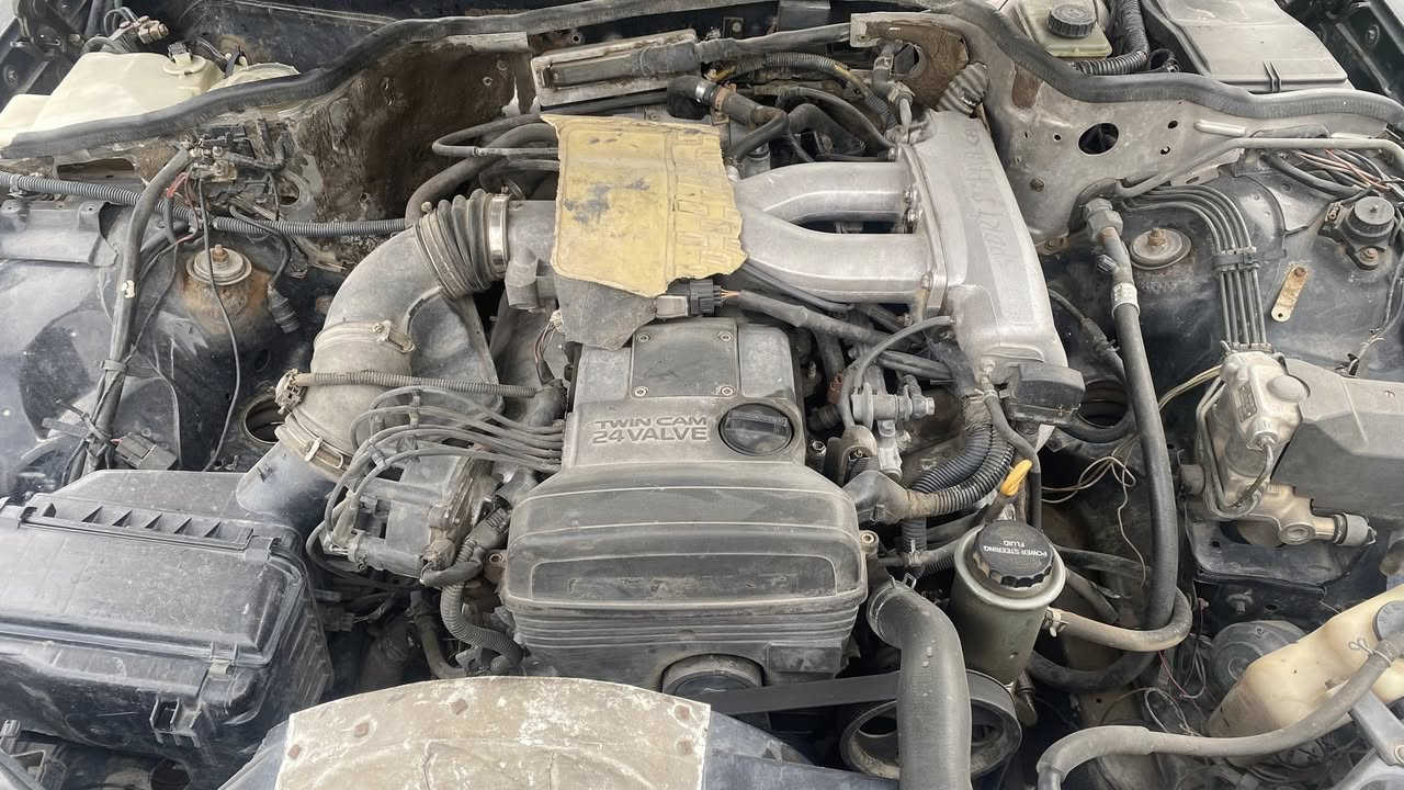 للبيع مرسيدس       300se     89 محور المكينة والكير بطة بحالة ممتازة والحدادية جديدة السيارة مال ورثة وبيهه قسام شرعي  السعر المطلوب 30 ورقة $ ومكان السيارةبغداد اليرموك
للتواصل الاتصال ***********
