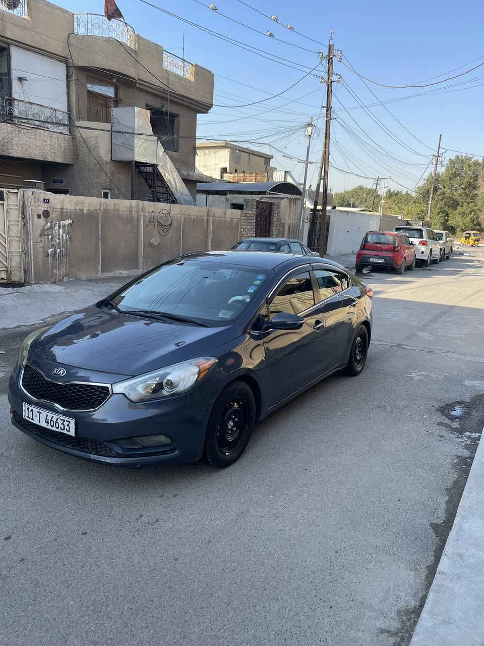 سلام عليكم للبيع فورتي 2016 وارد أمريكي بيه صبغ جامغ الخلفي باب ماشيه 84 الف مكينه 2000 سياره جاهزه بدواي اي نقص سعر 104 سياره بغداد الجديده رقمي ***********
