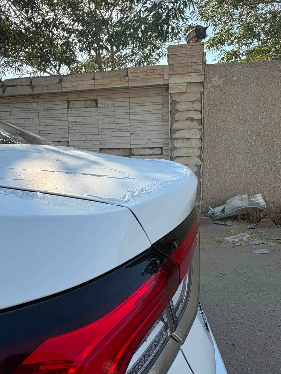 سلام عليكم .
كورلا للبيع موديل 2025 
كفاله عامه من كلشي
ماشيه 10000الف بعدها بفابلون شركه 
فول مواصفات سياره .
بصمه
فتحه
جلد
تبريد قطعتين
لد امامي 
لد خلفي
كامره
حساسات
تبريد شاشه 
رادارات
وبقيه مواصفات معروفه 
السعر // ١٦٠ وبيها مجال حك جيه 
العنوان بغداد // البياع 
هـ/ ***********
