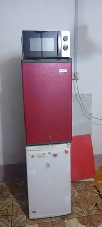 ثلاجتين مكتبيات • ميكرويف شغال • ابو الخصيب البصرة