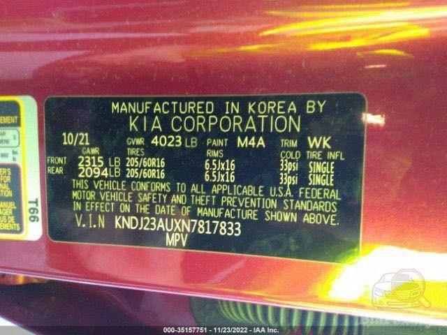 السلام عليكم للبيع كيا صول موديل 2022 فول عدا الفتحة ماشية 46الف ميل حادث بسيط مرفق في الصور وسونار السيارة موجود رقم بغداد مشروع وطني للمزيد من المعلومات الاتصال على الرقم ***********
