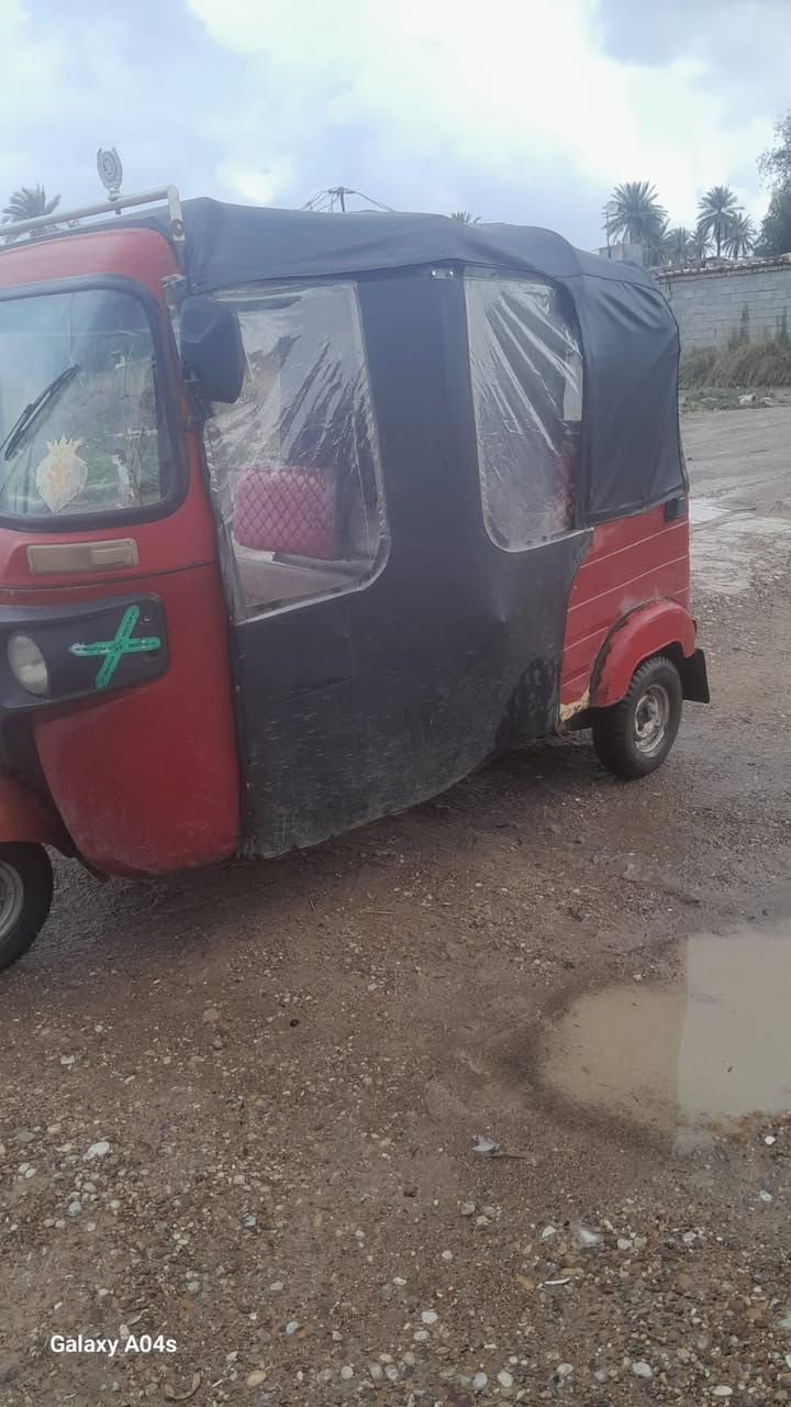 السلام عليكم تكتك 18رقم ديالى مكينه مجفته جديد تكتك كامله بدون نقص شرط تحويل بسمك مكان ديالى بعقوبة رقم ***********
