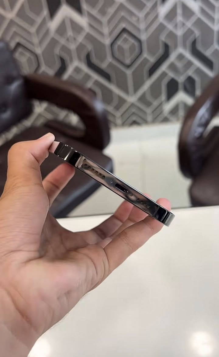 السلام عليكم
ايفون ‏iPhone 14 Pro Max

ذاكره 128

تك سيم

ZZAالمرغوب 

لون المميز ومرغوب اسود 🖤￼

الجهاز فول فول نضافه جلخ ما بي

مبدل شاشه اصليه وبطاريه اصليه فول ✅

فقط  الجهاز كلو شرط 

السعر 490🔥وبي مجال 

شراي عل رقم ما متواجد عل فيس كثير

العنوان موصل الأيسر 

***********
