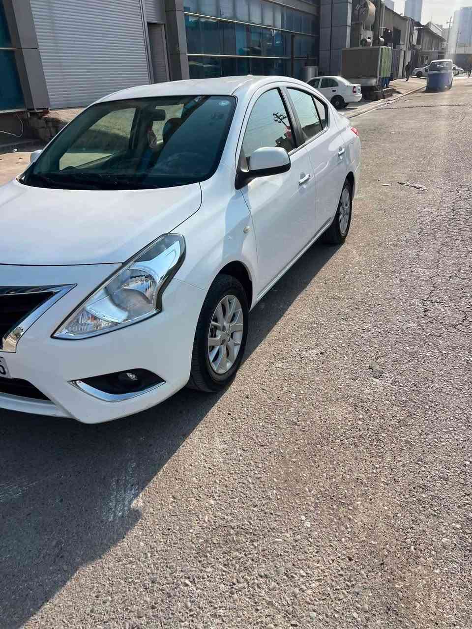 نيسان سەنی هندی 
هیچی نیە
١٢٣٠٠$مەجال
فول ماسەفات 
٢١کیلۆمەتر
*********** أربيل, العراق
