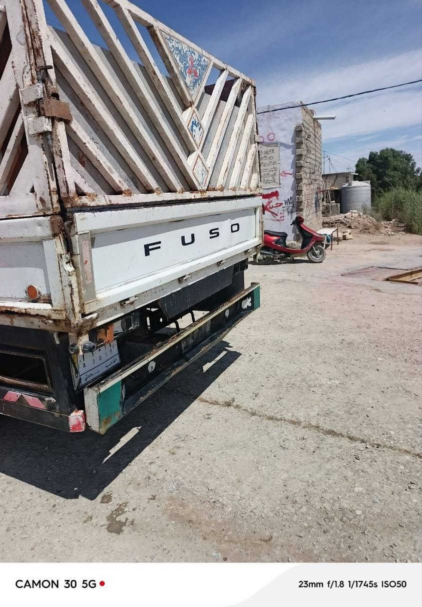 كنتر مستبوشي 2009 تخم تاير 
مكينه شرط حداديه قبل شهرين مسويهي السعر 165وبيهي مجال (***********) اتصال مكان الديوانية الشنافيه
