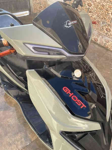 سلام عليكم ماكس كوست موديل 2024 كلشي مابي ومكينة برغي مامفتوح بي فقط كفرات متاذي شويه سعره 450 وبي مجال 
***********
