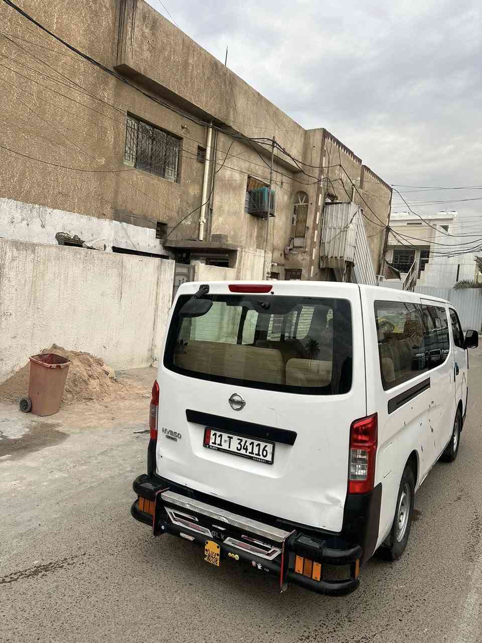 نيسان يورفان  2015
مصفره هيئه وغرامات 
رقم جديد 
منضومه غاز 
كفاله من الصبغ والمعجون 
مكاني بغداد الدوره 
***********
