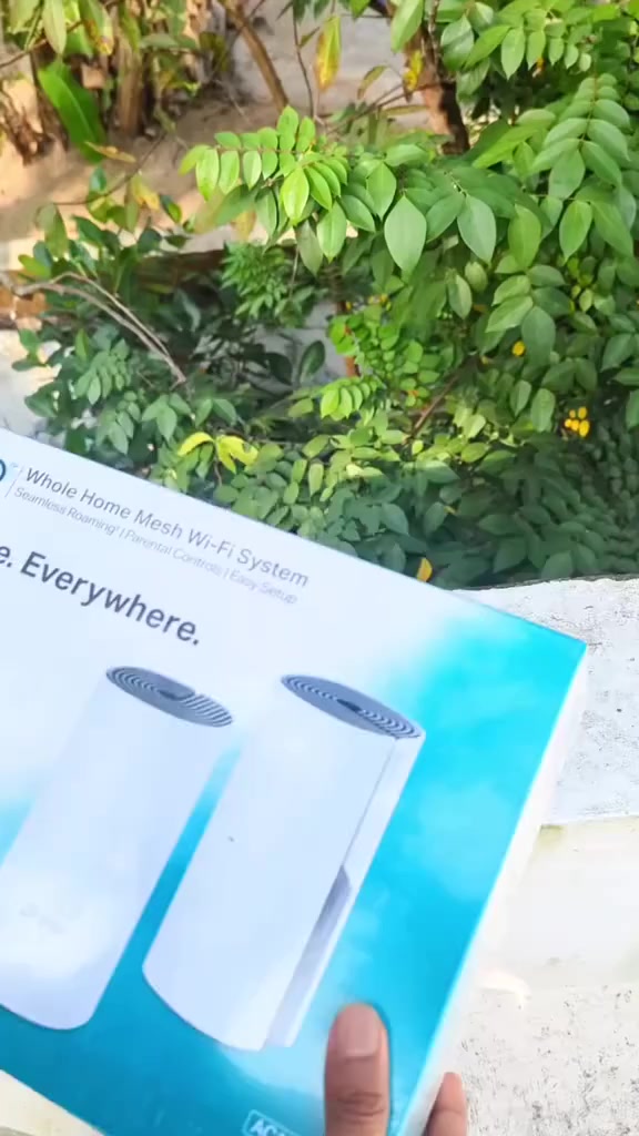 توفر يمنا بأسعار خيالية 🔥
#النجف #قريةالغدير 
​🚀 وداعاً لضعف الإنترنت مع TP-Link Deco M4! 🔥
​تريد إنترنت يغطي كل زاوية بالبيت وبدون تقطيع؟ الحل صار عندك مع نظام الـ Mesh الأقوى والأكثر مبيعاً! 😎🌐
​المواصفات باختصار: ⚡️
​تغطية عملاقة: القطعتين تغطي مساحة تصل لـ 260 متر مربع (يعني البيت كله فول إشارة!) 🏠🔥
​سرعة صاروخية: يدعم سرعات تصل لـ 1200 Mbps يعني العب وبث وشاهد 4K براحتك 🎮🎬
​وداعاً للانقطاع: تقنية الـ Mesh تخليك تنتقل من غرفة لغرفة بدون ما يفصل عندك النت نهائياً 🏃‍♂️💨
​وحش الأداء: يتحمل اتصال أكثر من 100 جهاز بنفس الوقت وبكل استقرار 📱💻📺
​منافذ جيجابايت: يحتوي على فتحات Gigabit لأقصى سرعة ممكنة بالكيبل 🔌⚡️
​تحكم ذكي: سيطر على النت، حدد وقت للأطفال، واعرف منو متصل من موبايلك وبكل سهولة 📱🛡️
​التصميم الأنيق والأداء الجبار يجتمعون بقطعة واحدة! ✨


**إذا كنت صاحب هذا الإعلان وتريد حذفه لأي سبب، رجاءا أرسل رسالة إلى الدعم الفني**