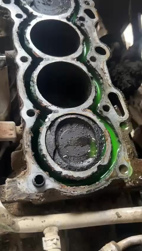 سلام وعليكم عندي هاي المكينه 1800 للبيع قيم بما يرضي الله


**إذا كنت صاحب هذا الإعلان وتريد حذفه لأي سبب، رجاءا أرسل رسالة إلى الدعم الفني**