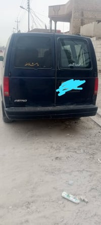 فان • ١٩٩٨ • ٧ ركاب