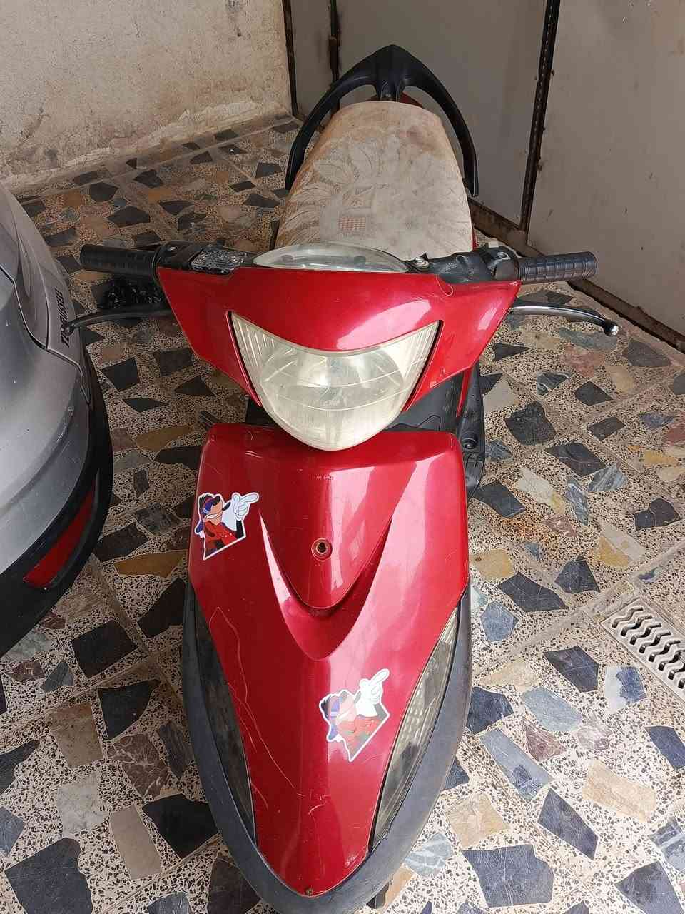 سلام عليكم دراجه بيع دراجه تخبل من ناحيه نضافه وشرط مكينه صوته ناعم ورايده 500 وبيه مجال وما بيعه بس لان محتاج


**إذا كنت صاحب هذا الإعلان وتريد حذفه لأي سبب، رجاءا أرسل رسالة إلى الدعم الفني**