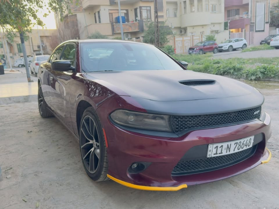 جارجر 19 قطعتين صبغ جاملغ وبنيد محدث جيتي 3600 رقم بغداد بسمي تو ويل ماشيه 130ميل
*********** مكاني بغداد الدوره
