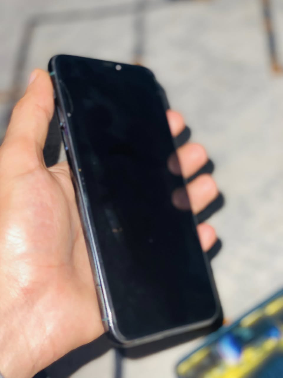 السعر  325🔥وبي مجال
مكفول وتر بروف 
11pro max
ذ256
بطاريه 79
نضافة ١٠٠٪؜١٠٠
ملحقاته كامله كارتونه وكيبل 
فقط بي سواد موضح بلصوره وعل فحص مامأثر شرط الفحص 
مكاني نجف


**إذا كنت صاحب هذا الإعلان وتريد حذفه لأي سبب، رجاءا أرسل رسالة إلى الدعم الفني**