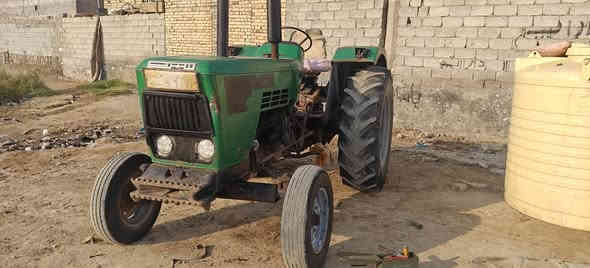 سلام عليكم سيرت للبيع كير واكسن شركة رقم بغداد المكان الناصريه الاصلاح الاتصال ***********
