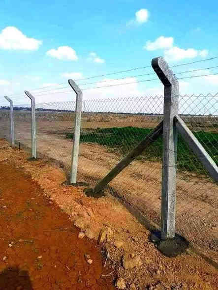 ✨🌟 إعلان متميز من شركة الفرات 🌟✨
🌆 نقدم لكم اسيجة بي ار سي BRC بكل أنواعها، تحت إشراف فريق هندسي متخصص وذو خبرة. 🔧
🌳 نتميز أيضًا في تسييج الحدائق، البساتين والأراضي الزراعية، لجعلها ملاذًا خضراء يشعّ بها الجمال. 🍃
🍀 هل ترغبون في الأسوار العشبية؟ نحن هنا لتقديم الأفضل! 🌱
🎉 بأسعار تنافسية ومغرية، نسعى دومًا لتقديم الأفضل. 💰
🚚 خدمتنا تغطي جميع محافظات العراق، فلا تترددوا في الاعتماد علينا. 
📞 للحجز أو الاستعلام، يمكنكم التواصل معنا عبر الأرقام التالية أو مراسلة الصفحة:
*********** (واتساب)
*********** (واتساب)
نتشرف بخدمتكم دومًا! 🌠
