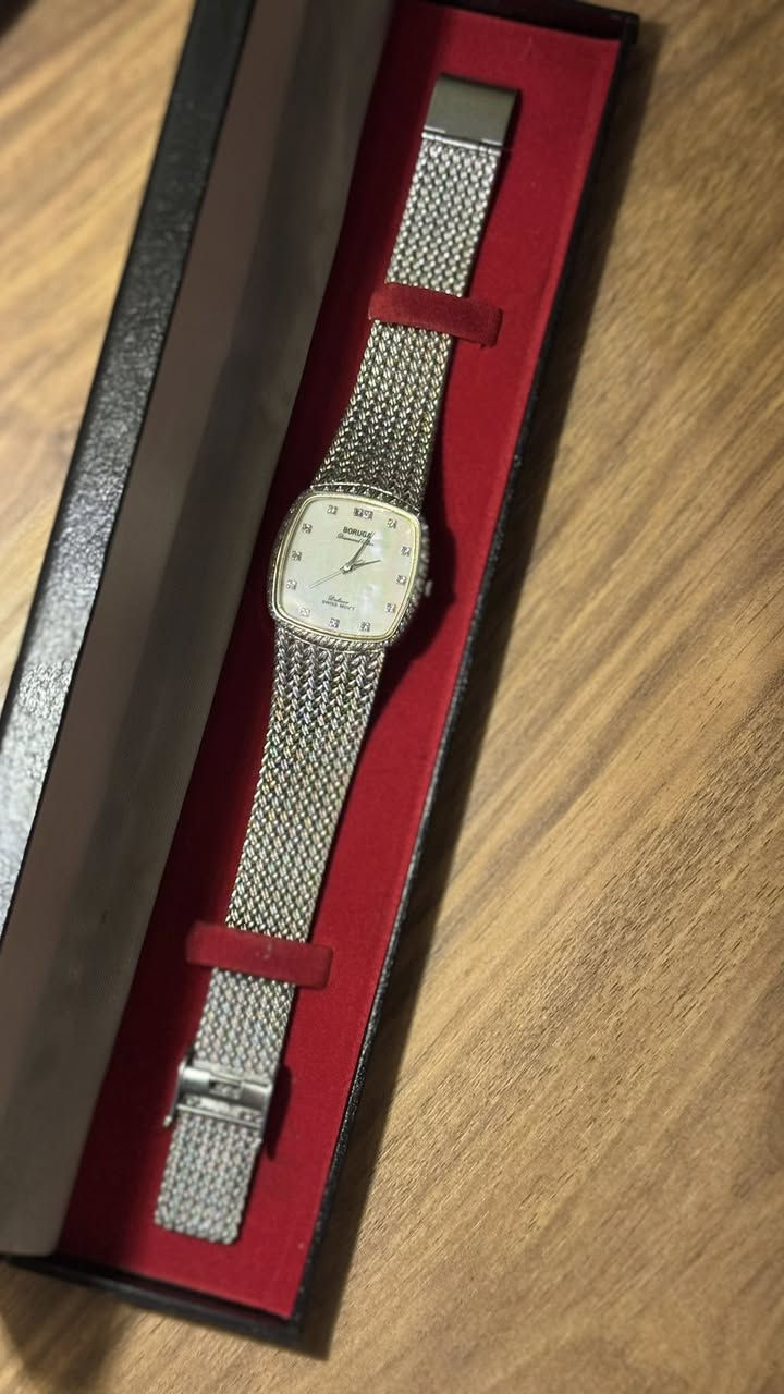 BORUGA Diamond Star Deluxe quartz watch HB-001M,
سويسري

اورجنال بلاديه بلكامل 

نوادر 💎 

سير حصيره 

كوارتز

المينه صدف 🐚

قطر ٣٥

للحجز والاستفسار خاص


**إذا كنت صاحب هذا الإعلان وتريد حذفه لأي سبب، رجاءا أرسل رسالة إلى الدعم الفني**