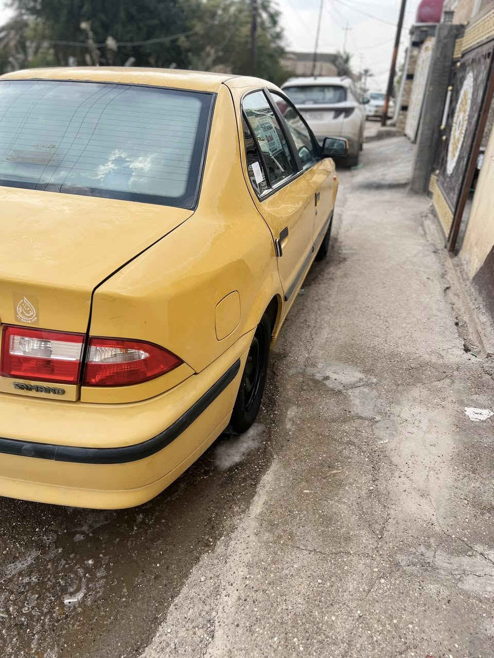 سمند موديل ١٢ رقم بغدادانكليزي  باسمي
سياره خير من الله مكينه وكير خير من الله  

السياره بدون صبغ اني ما اشتغل بيها 

مخليه بالبيت جوه ايدي مصفره هيئه وغرامات  

نقص بيها تبريد كمبريسر عاطل 

سعر ٣٢ وبيها مجال مكاني بابل الحصوه 

رقمي ***********
