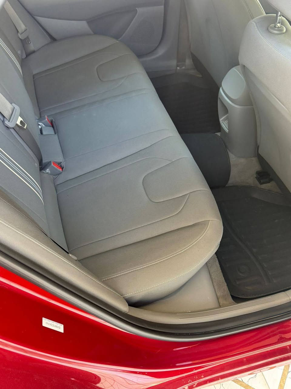 النترا 2025 دخول جديد احمر كرزي
الممشى 3553mi.  ((كفالة عامه)) بيهة بارد بخشم المدكر الامامي الايسر نص فول
السياره بأسمي بدون رقم السعر 155 بيهة مجال
محرك 2000cc
تشغيل عن بعد
نقطة عمياء
رادار
كاميرا خلفيه
إلخ...

0773 562 2665 البصرة, العراق
