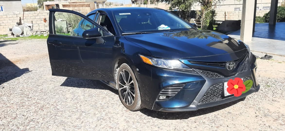 كامري 2020 وارد أمريكي SE  بيه تبديل جاملغ وباب اصلي نفس اللون بدون صبغ بجم كبس خلف كبس محرك 4/2500 مامفتوح كشن كهرب جلد شاشه كامره تحكم استيرن وضعيات قياده رادار تحديد مسار حساسات ويل كروم...محرك كير صدر تايرات تبريد تدفئه رقم نينوى سنويه 2029 سياره جاهزه وأحلى من الصور السعر 170 وبيها مجال الشراي يتصل *********** المو شراي لا يتصل مكان السياره الشرقاط
