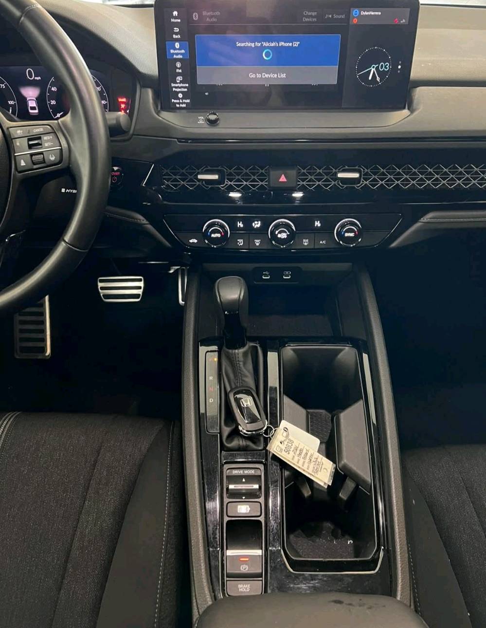 اكورد ٢٠٢٤ بدون ايرباك شرط السياره فووول  بنيد سطحي جاملغ خلفي كلير يعني صبغ جماليه أثر شخط السعر ٢٠٧ وماكو هيج سعر 