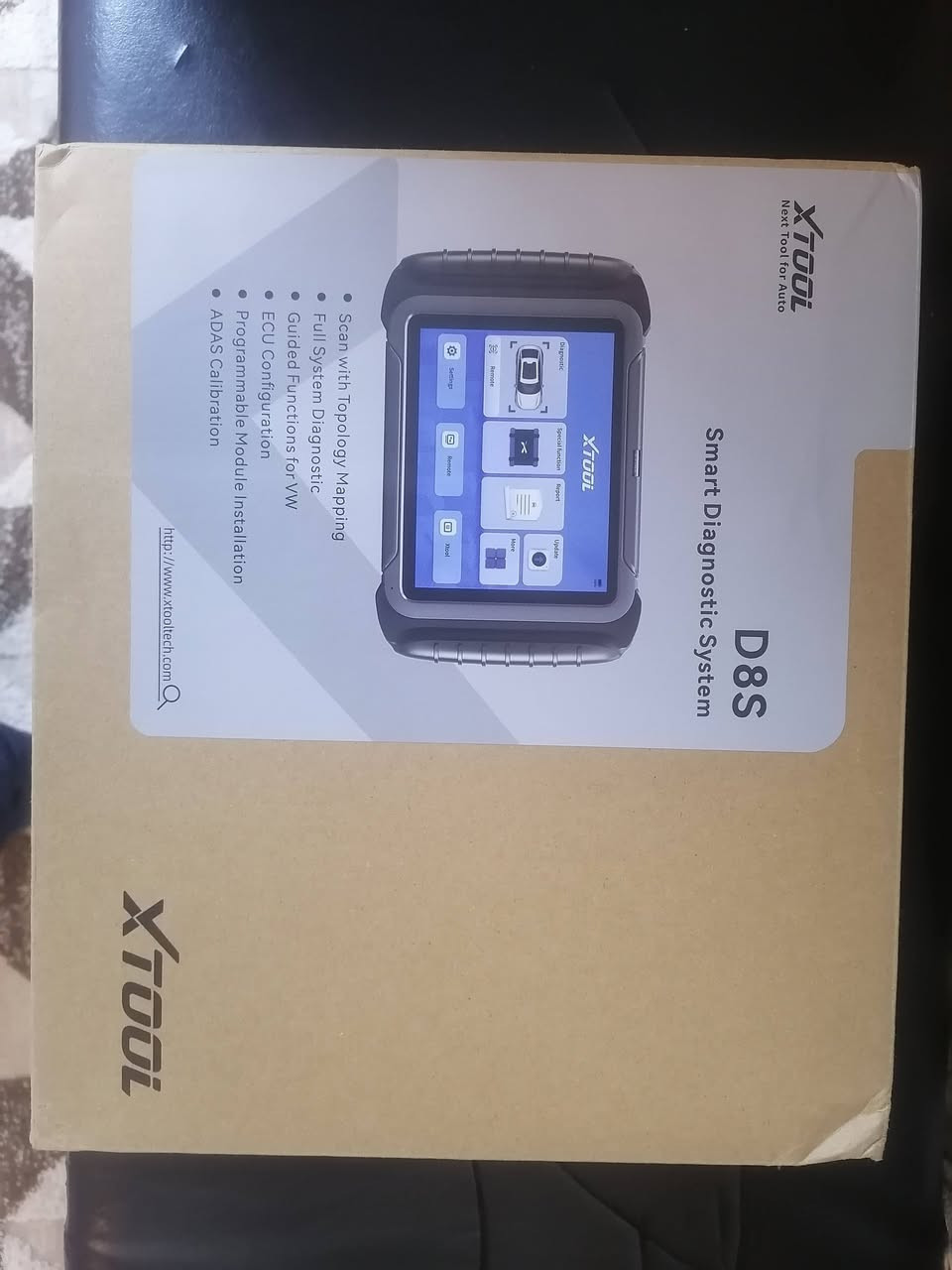 جهاز xtool d8s
جديد لوك  تحديث ٣ سنوات
السعر  ٩٢٥ الف دينار سعر نهائي
*********** واتساب
