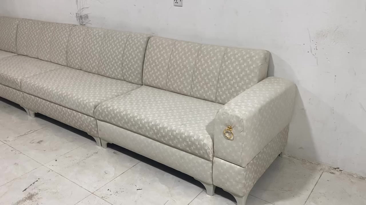 قنفة L10 نفرات سعر 190 الف مكان اربيل توصيل اربيل تواصل علي واتساب ***********
