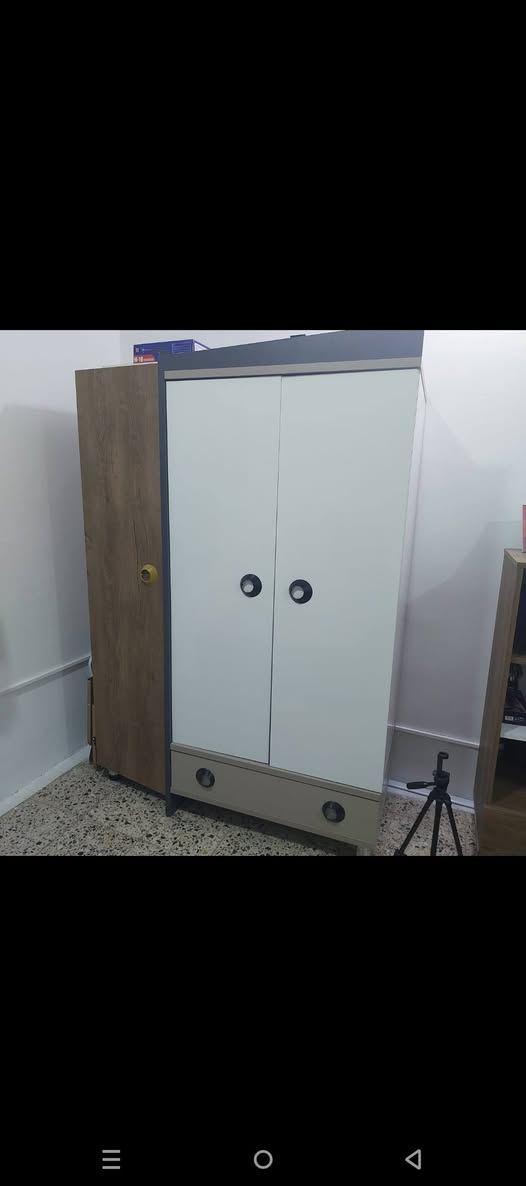 غرفه جديده الباب الاول شخط مابيه النوعيه الاصليه العنوان كوت الشراي خاص السعر ٥٠٠  هذا حسابي الجديد ضيفوني


**إذا كنت صاحب هذا الإعلان وتريد حذفه لأي سبب، رجاءا أرسل رسالة إلى الدعم الفني**