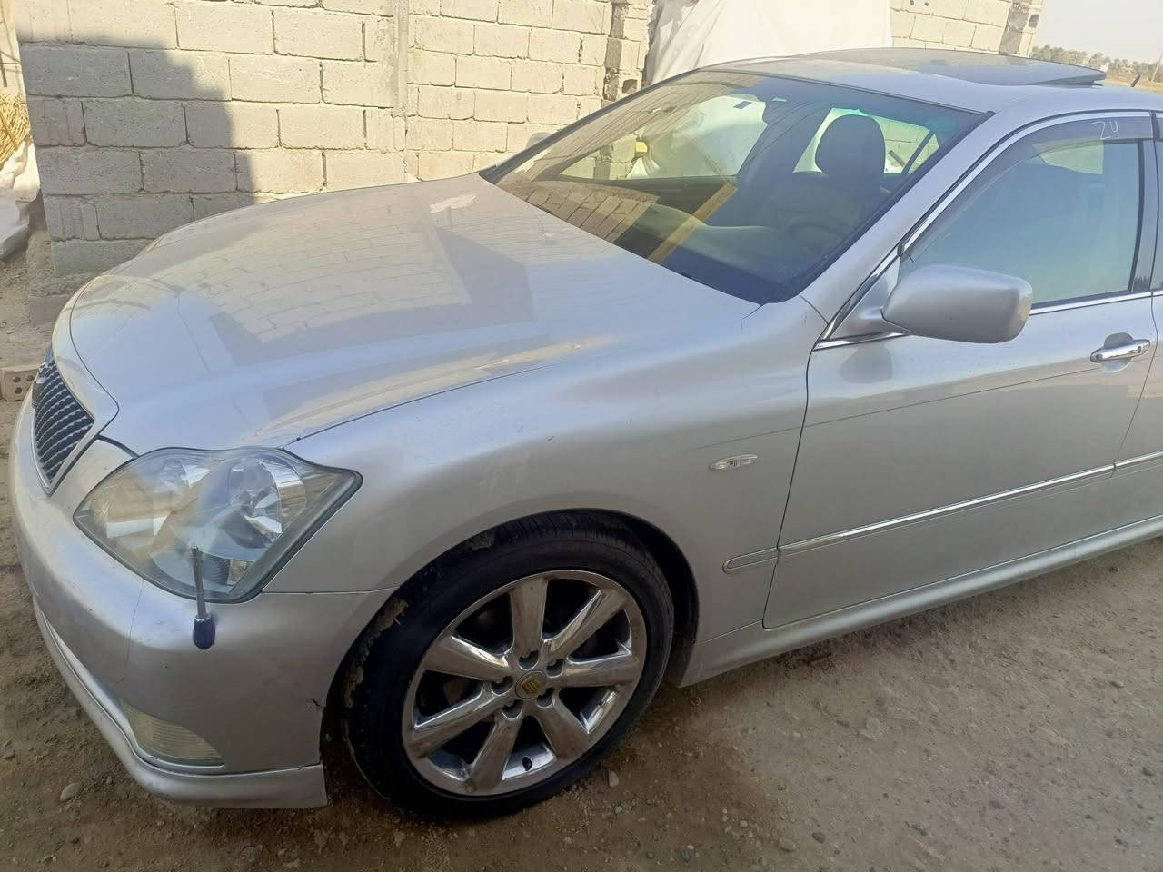 شاهينه 2005 ادوات حاويه
مكفولة كفاله عامه 

فول مواصفات

شاصي 82 

اثلث

سعر 93

مكان انبار

***********
