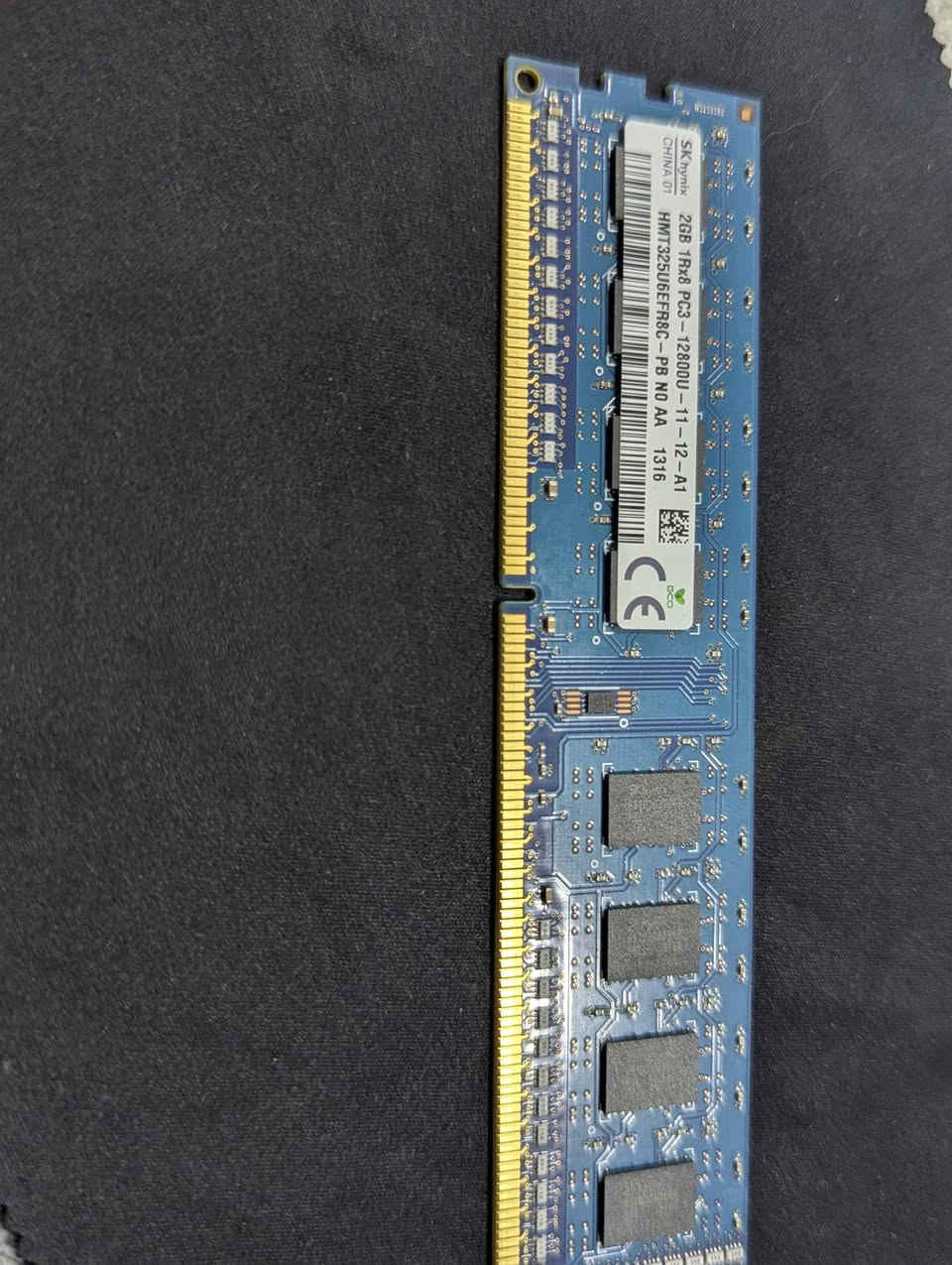 رام 2كيكا 
ddr3 
السعر 5.000 الاف


**إذا كنت صاحب هذا الإعلان وتريد حذفه لأي سبب، رجاءا أرسل رسالة إلى الدعم الفني**