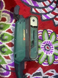 مكينة تنعيم • قليلة الاستخدام • حديد خشب جدران