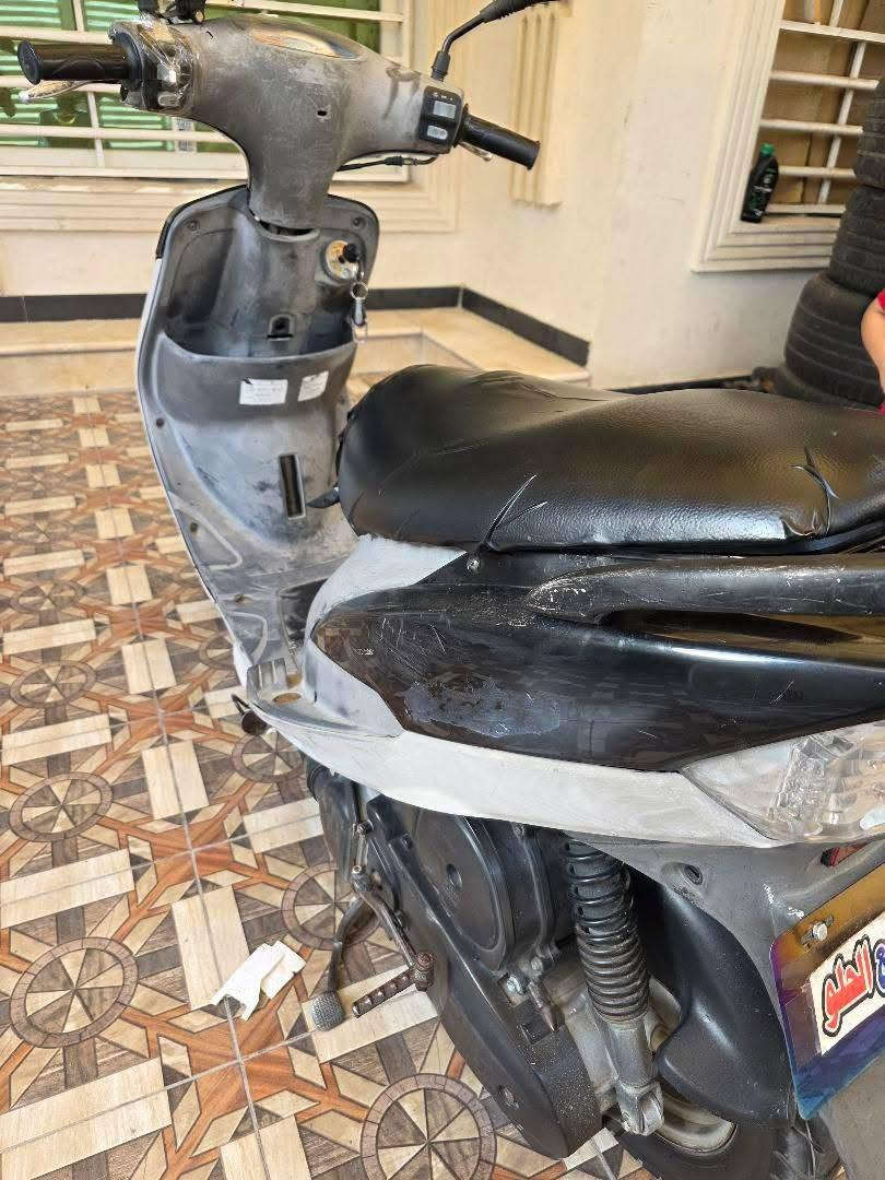 للبيع وترهم مراوس بأيفون دراجه ماكس منغولي ماتبخر سلف وهندر شغال كهربائيات كله شغاله
دراجه نظيفه مال جناي دهن ابدل فقط اصلي الها
 سعر مناسب مكاني بابل قضاء المحاويل *********** متوفر واتساب
