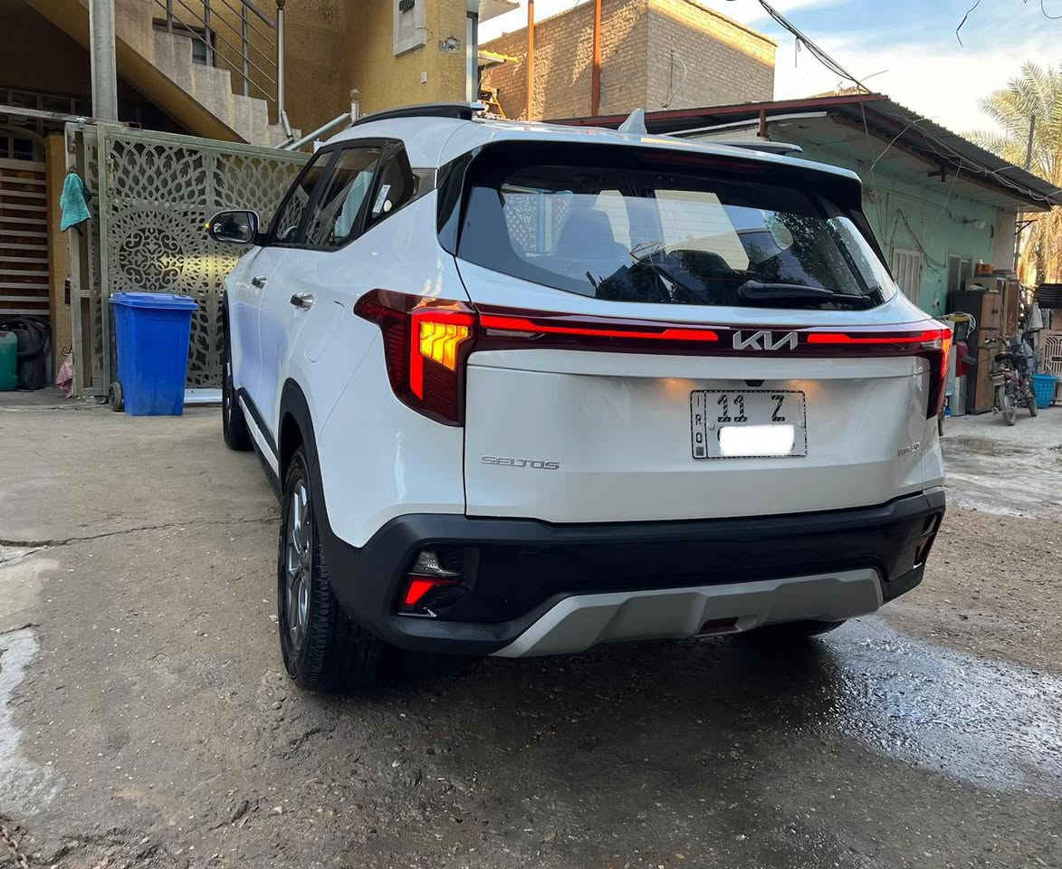 السلام عليكم 
كيا سيلتوس 2025 خليجي ابيض صدفي فوول مواصفات 1/1 اخت الزيرو
رقم بغداد الجديد ( انكليزي ) بأسمي 
ماشية 5 KM فقط
محرك 1500 دبل نوزل اقتصادي ونشط
بانوراما فتحة سقف
بصمة ابواب وتشغيل عدد 2 بصمات مع كتلوكاتها واوراق الشركة كاملة 
كشنات جلد
يدات ابواب نيكل ويل كم تيتانيوم
قطعتين تبريد
هاند بريك كهربائي + اوتو هولد
السبير والعدة مالتها مانازلات من الشركة
رادار مانع تصادم تحديد مسار
كير طيارة
تحكم ستيرن كامل جهتين 
شاشة كبيرة ديجتل متصلة مع كاميرا دوارة
تبريد شاشة
مرايات جانبية كهربائية مع اشارة بالمراية
فول سستم ايرباك عدد 10
اضاءة بالكامل LED زينون
حساس امامي خلفي جانبي
السيارة جديدة جداا وبحالة الزيروو
السعر 188 ورقة وبي مجال
مكاني بغداد المنصور / قرب مول المنصور
***********
