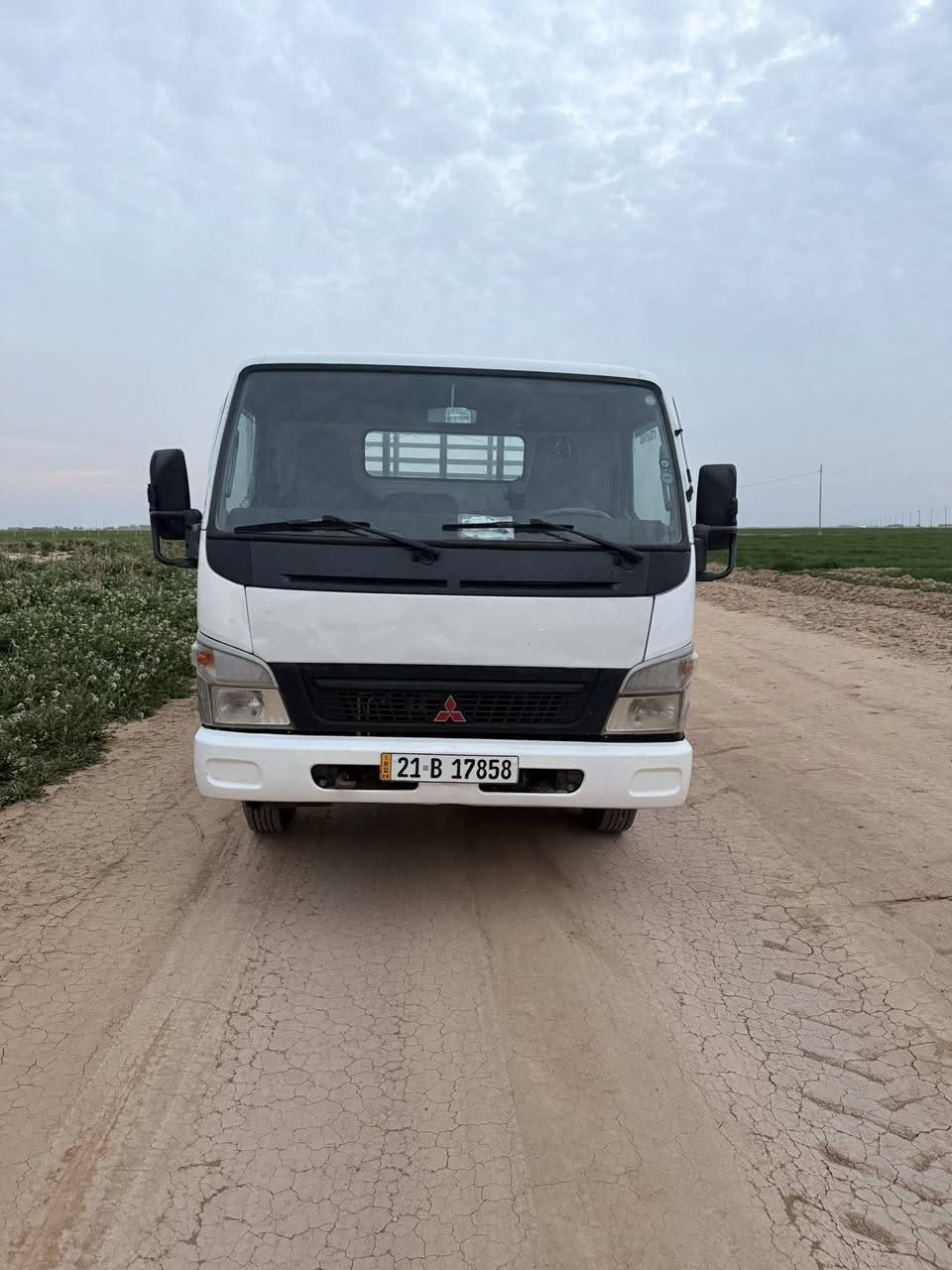 ‏سلام عليكم كنتر للبيع موديل 2014 ￼ كفالة عامة السعر  210 رقم الموبايل  *********** ***********￼
