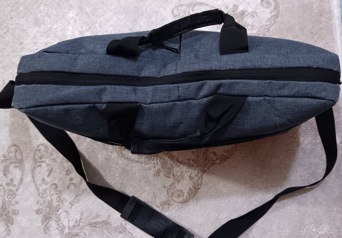 جنطه لاب توب  اج بي hp  اصليه باله اوربي تحمل بليد وبلكتف قماش خفيفه جدن وزن صفر سعر ٣٠ الف


**إذا كنت صاحب هذا الإعلان وتريد حذفه لأي سبب، رجاءا أرسل رسالة إلى الدعم الفني**