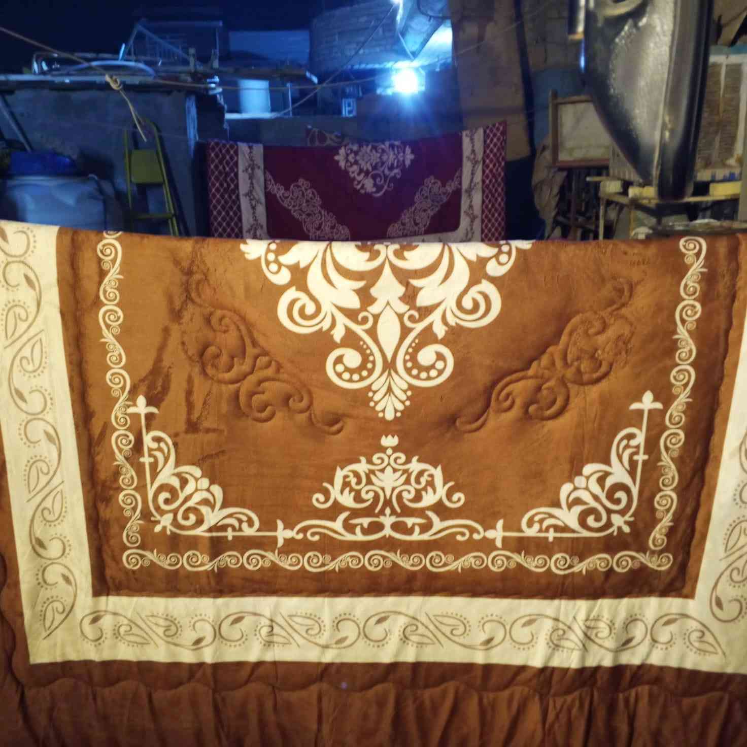 السلام عليكم يوجد لدينا غسل زوالي وبطاطين وتخامه مكان حي العسكري ورا سكله ابو علي يوجد لدي توصيل ***********
