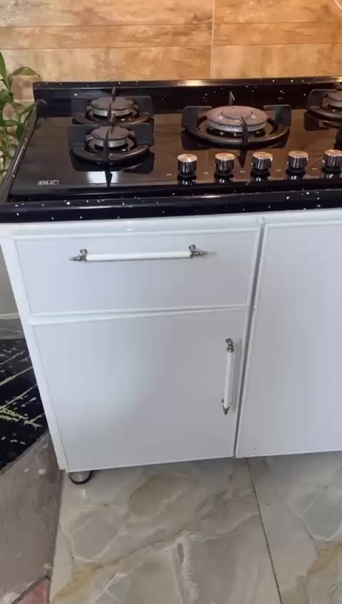 كاونتر للبيع ب500 وبي مجال


**إذا كنت صاحب هذا الإعلان وتريد حذفه لأي سبب، رجاءا أرسل رسالة إلى الدعم الفني**