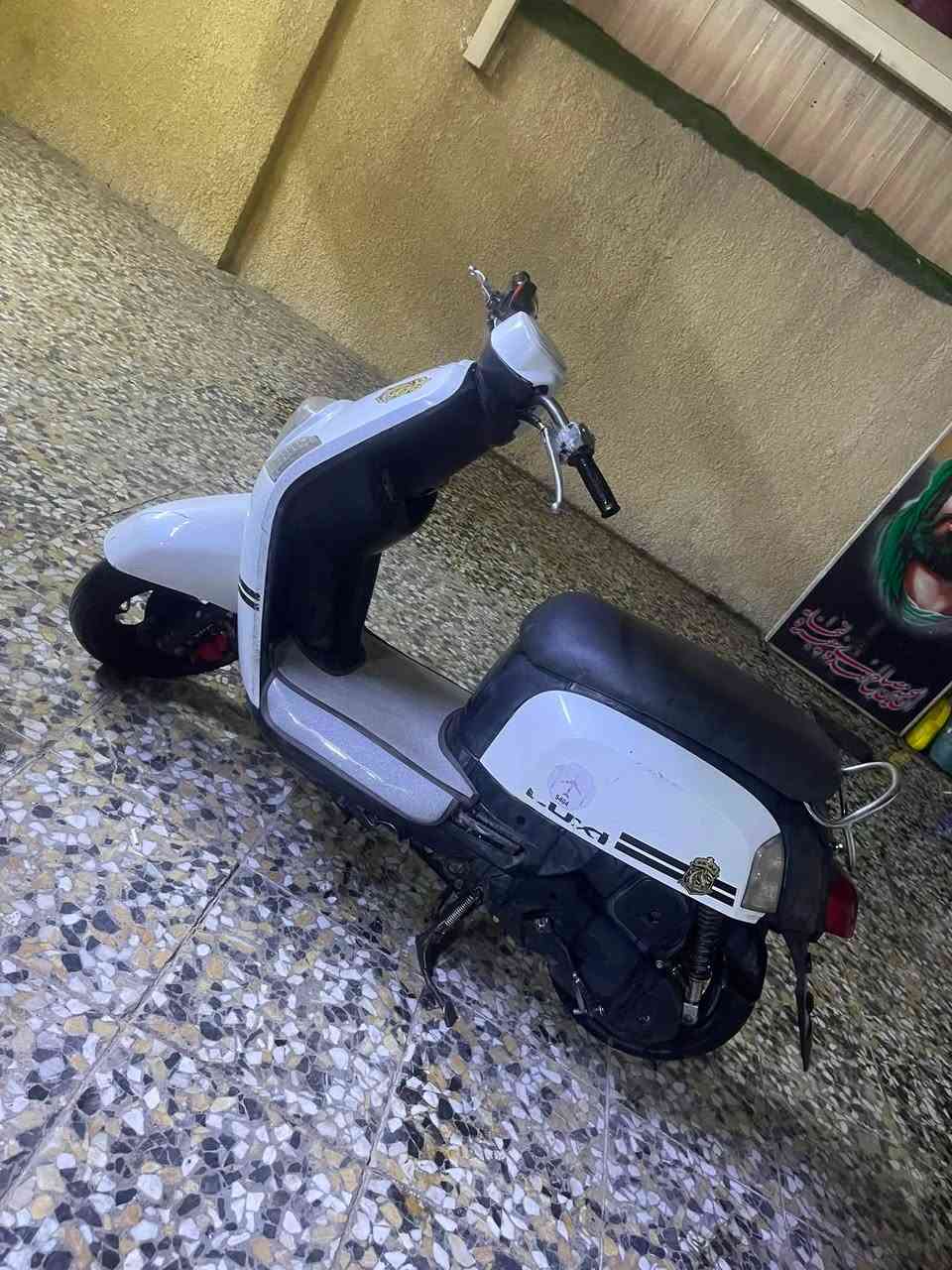 ماكس بوليس بلاديه دراجه جاهزه سلف هندر تخبل مابيه نقص سعره ٤٠٠
مكان العبيدي
‭***********
