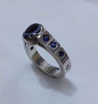 الجزع الحبشي • قياس ١٨ • مطعمة بالزفير