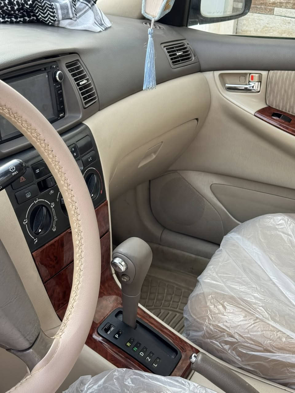 سلام عليكم
تويوتا كرولا ٢٠٠٥ للبيع
مكينة ١.٨ كبير
كير توماتيك
٤ جام كهرباء
دواخل فورميكا بلادي
رقم اربيل 
ماشي قليل ١٨٦ الف كم 🔥
سيارة جدا نظيف 
بيها نص جملغ امامي صبغ 
سعر ١١٠ ورقة و مجال بسيط ✅


**إذا كنت صاحب هذا الإعلان وتريد حذفه لأي سبب، رجاءا أرسل رسالة إلى الدعم الفني**