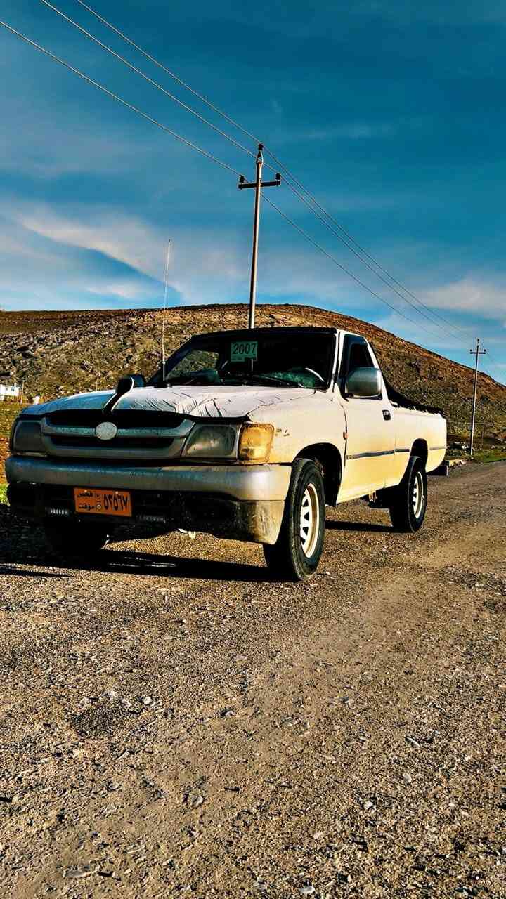 ماشەڵالەماڵی ھەمولایەک ئـەم سەیارەبۆفرۆشتن یان گۆڕینەوەلەسەردڵ گرتن گێڕومەکینەوئـەکسلی بەشەرت مەکینەی تازەتەعمیرە بەشەرتی 100فیتەرھەڵمی دەمیشی نیە گەرمی مەزبوتە چەمچەشی لەگەڵە  سەیارەکەمۆدێلی 2007تە
شوێن سەیسادق    ژم 
***********مشتەری نیت ڕەحمەتان لێبێ سەری خۆتانوئـێمەش مەیەشێنن
