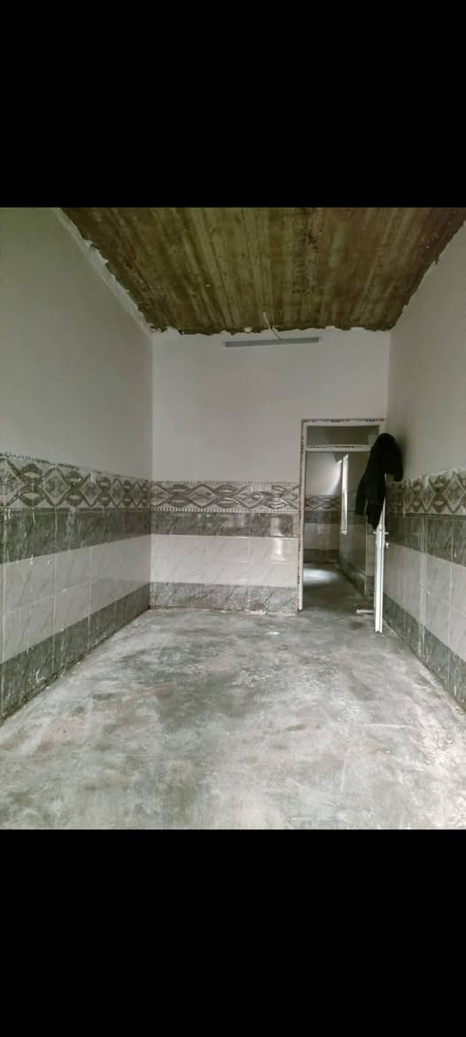 بيت للايجار حي سومر يارمجه الثانية طابق ونص 100متر
للتواصل ***********
