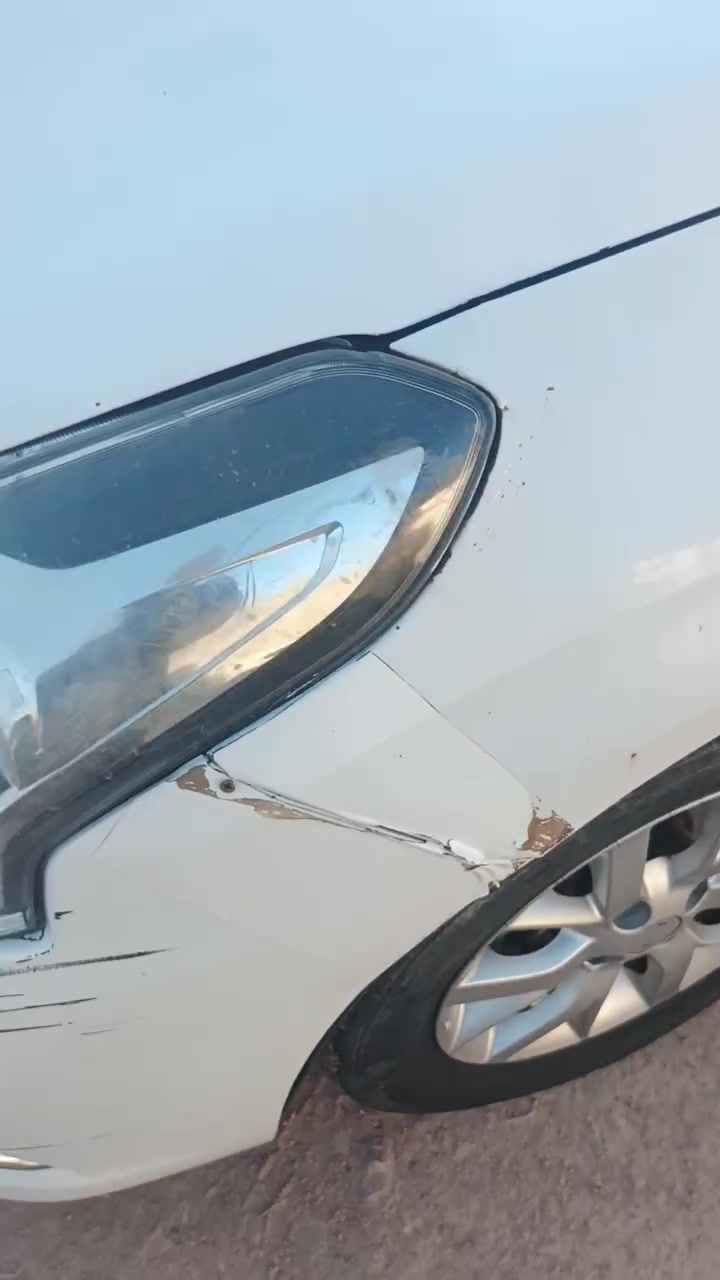 نيسان فرسا موديل 18 باتري جديد حداديه تخم تاير دوشمه جديده  سياره داخله هسه سنويه 2030 شاشه كامره دوار مانع نزلاق تحكم ستريرن تحكم مري خير من الله تعال شوف بعينك  سياره حادثه جاملغ وباقي نفسه شويه بارد باب الخلفي  تعال وشوف كدامك كلشي موضح بصور  رقم نكليزي بسمي مكان الديوانية رقم موبايل  واتساب  ***********
